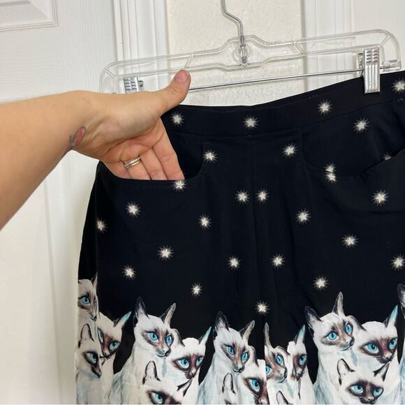 Undercover Jun Takahashi Cat Printed Rayon Shorts Black White New Size 2 - Picture 11 of 15